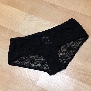 💕H&M Black Lace Cheeky